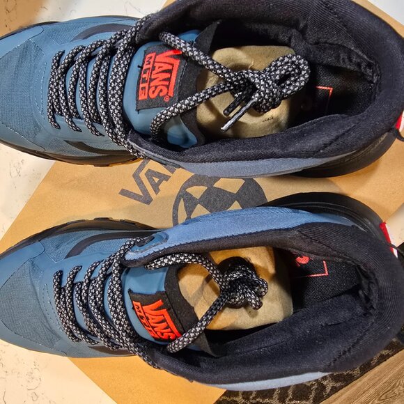 New Vans MTE Crosspath Shoes - Blue (VN000CVUBLU) MENS SIZE 10.5 RARE READ NEW - Picture 6 of 12